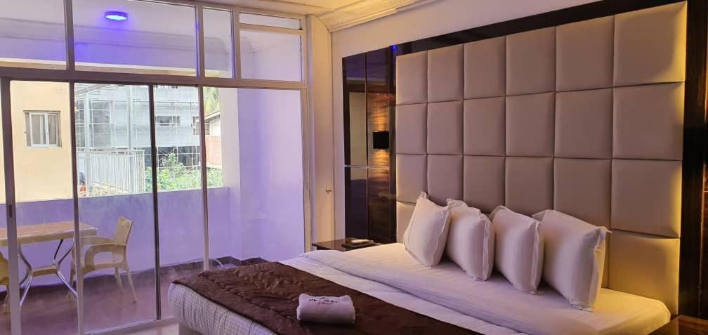 Presken Hotels @ Абуджа Экстерьер фото