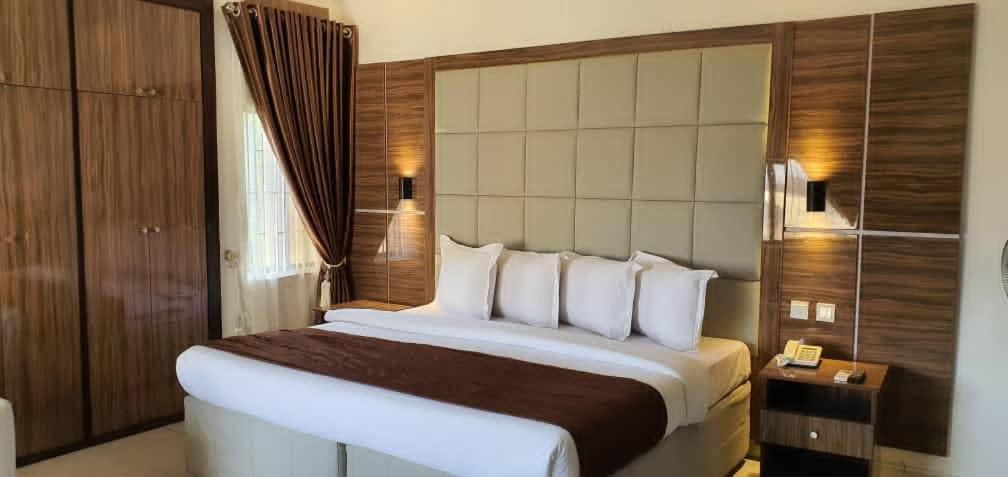 Presken Hotels @ Абуджа Экстерьер фото