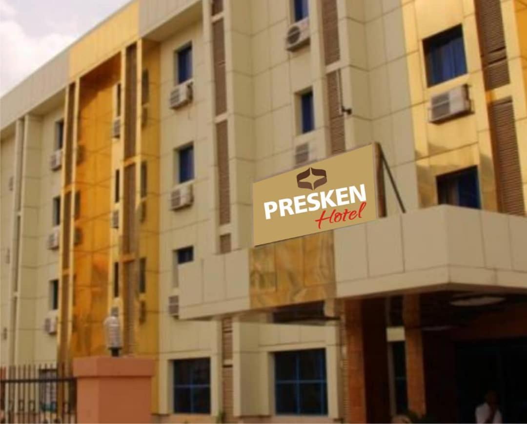 Presken Hotels @ Абуджа Экстерьер фото