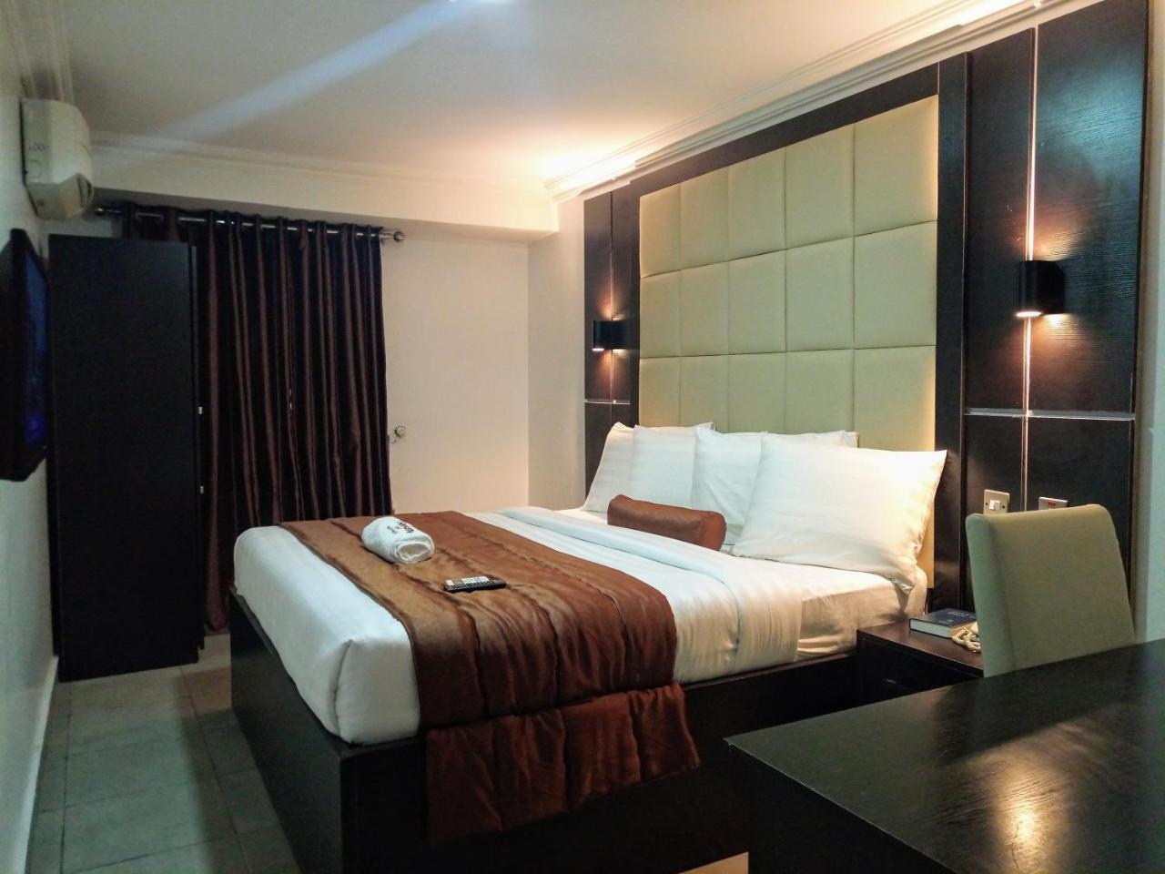 Presken Hotels @ Абуджа Экстерьер фото
