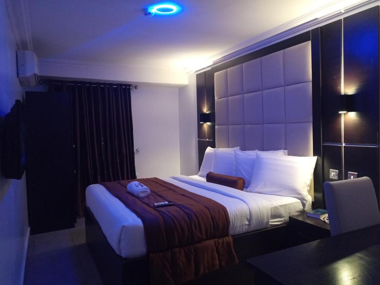 Presken Hotels @ Абуджа Экстерьер фото